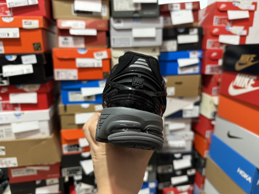 New Balance NB 1906R